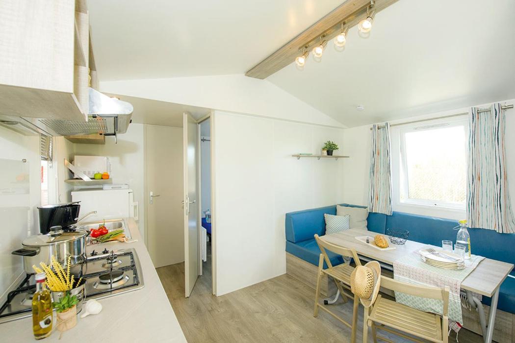 Vacanceselect Mobil Homes - Camping Pineta Sul Mare Camping Village เชเซนาติโก ภายนอก รูปภาพ