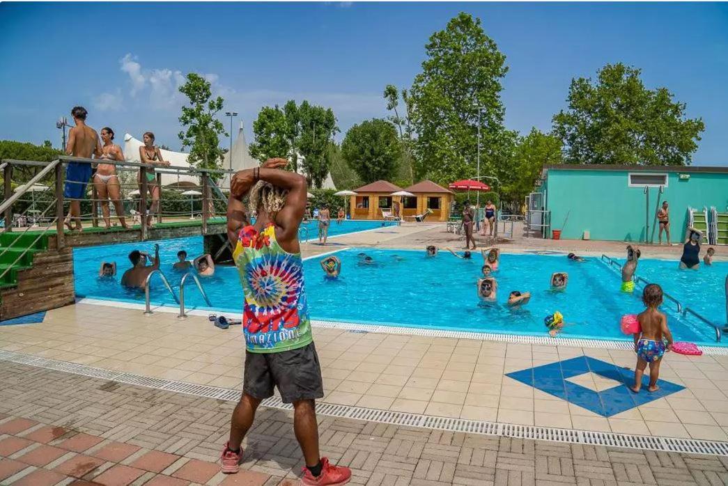 Vacanceselect Mobil Homes - Camping Pineta Sul Mare Camping Village เชเซนาติโก ภายนอก รูปภาพ